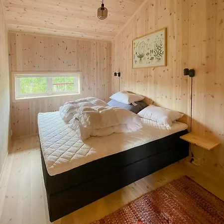 Holiday home Med Stabbur Og Fjellutsikt I *