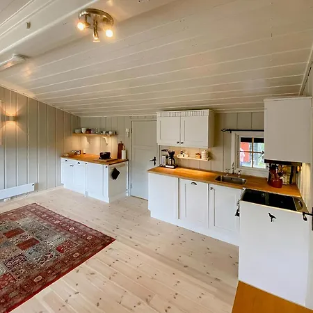 Cosy With Stunning Views In Feriehus *