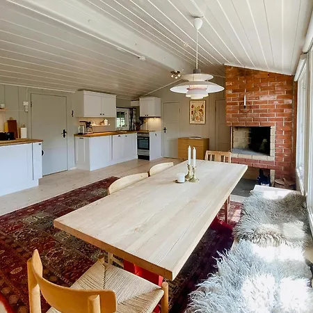 Cosy With Stunning Views In